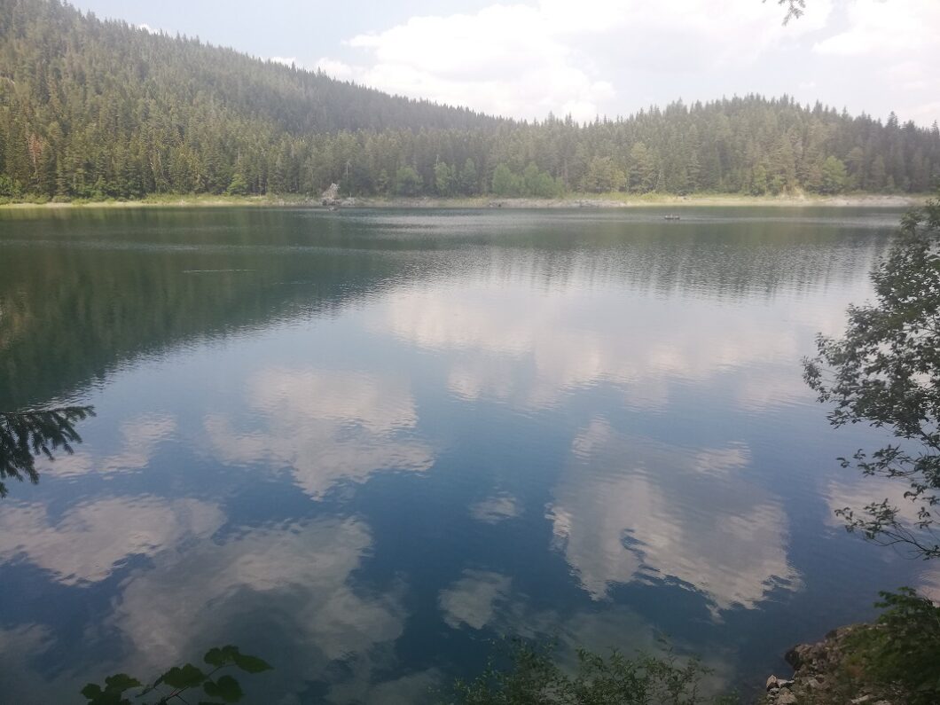 Crno jezero